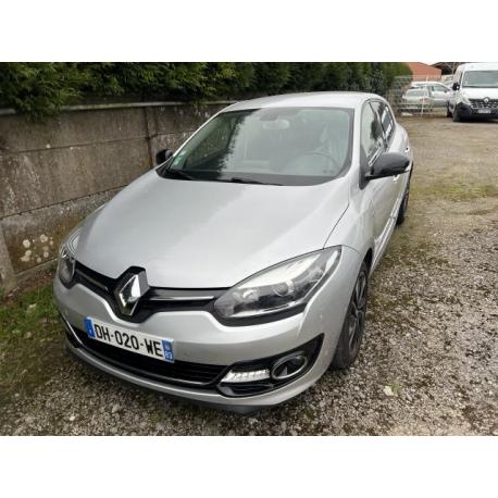 RENAULT MEGANE III TCE 130CV BOSE