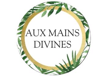 AUX MAINS DIVINES